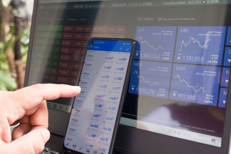 Check Out The Best Forex Trading Platforms in 2023